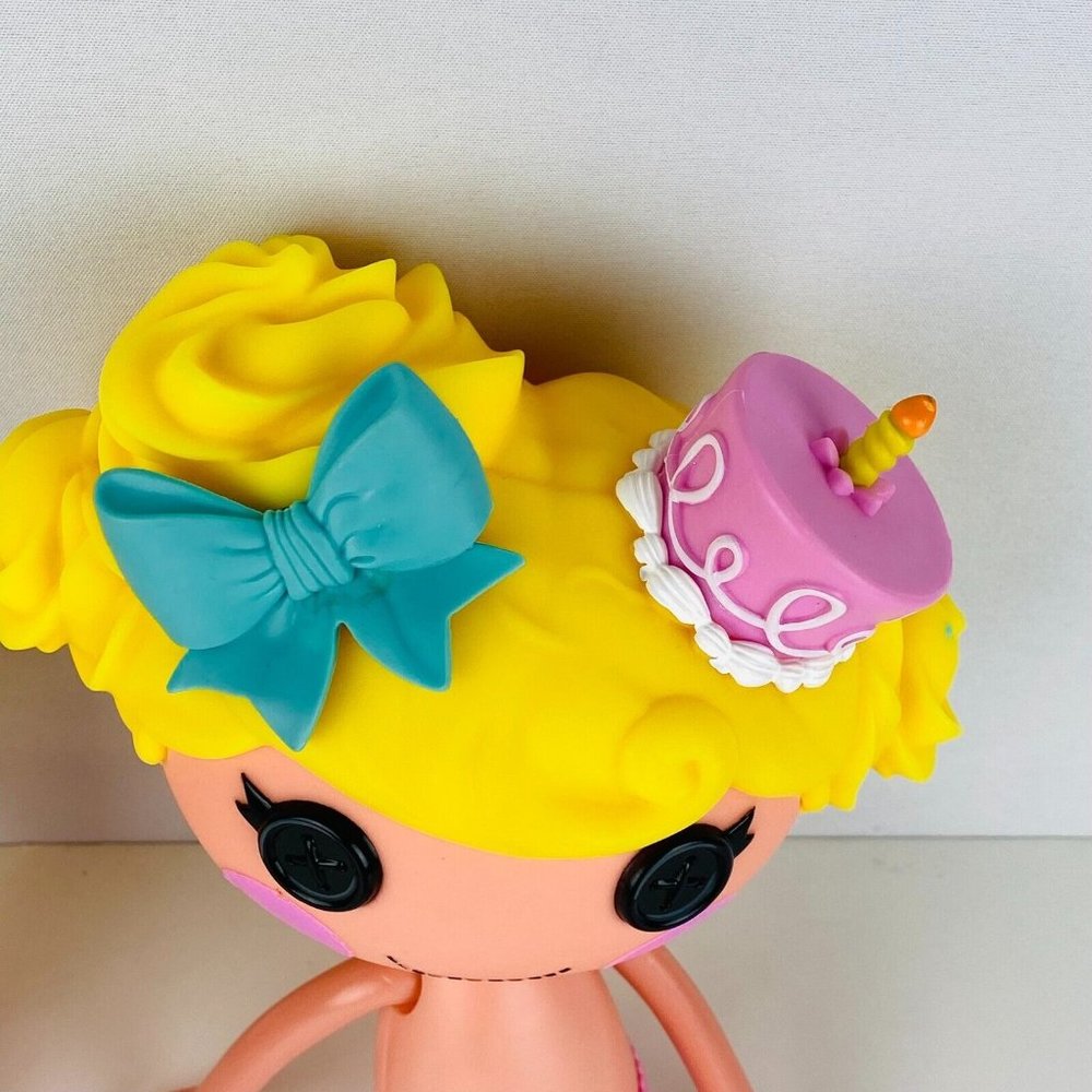Lalaloopsy 2 Doll Lot Little Wishes Slice of Cake & Candy Slice O Cake Dolls - Picture 5 of 12